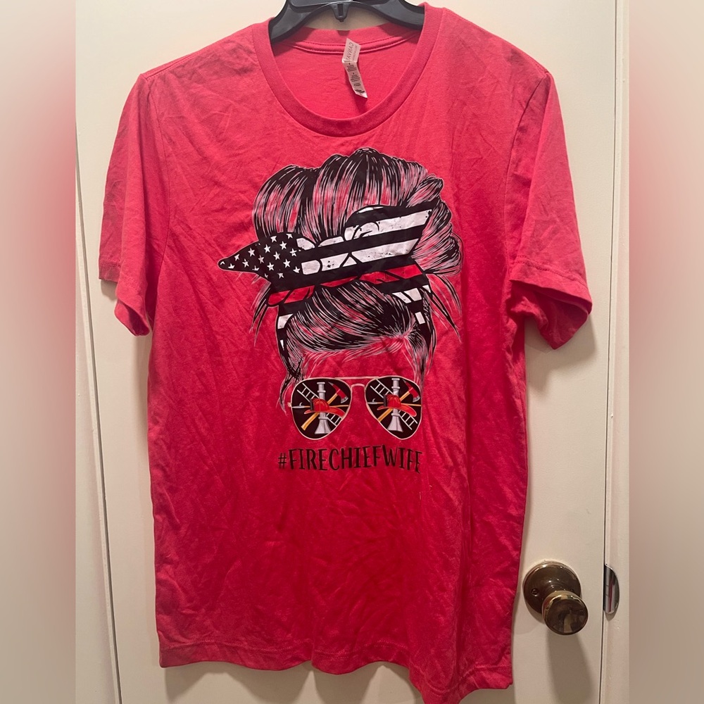 #FireChiefWife Graphic Tee in Bright Red